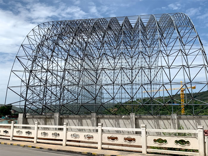 九龙坡山寨矿储煤棚网架